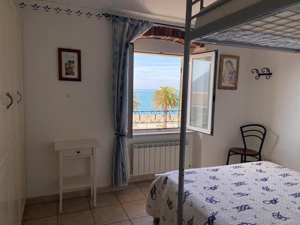 A Window To The Sea Appartement Riva Trigoso Buitenkant foto