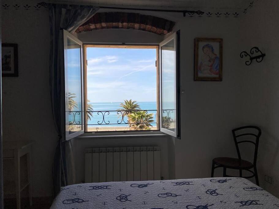 A Window To The Sea Appartement Riva Trigoso Buitenkant foto
